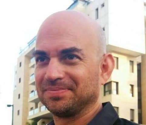 גל מור