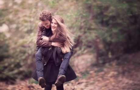 מתברר כי גברים שמעדיפים נשים חכמות כבנות זוג מאריכים חיים