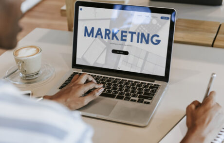 מדוע פרסום בגוגל עדיף על פני פרסום באמצעים מסורתיים יותר?